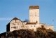 Schloss Sargans  -  mit den Wappen der sieben Orte Zürich, Luzern, Uri, Schwyz, Ob- und Nidwalden, Zug und Glarus